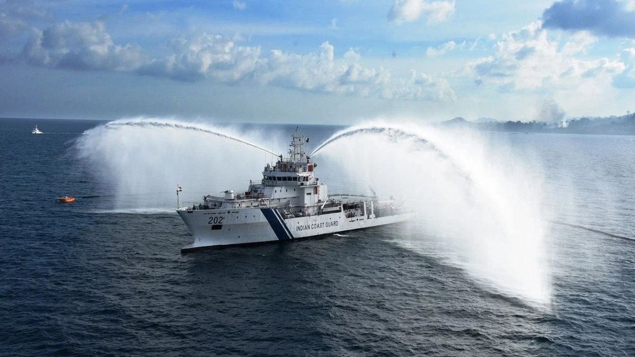 Usthadian Academy / Indian Coast Guard Day 2024